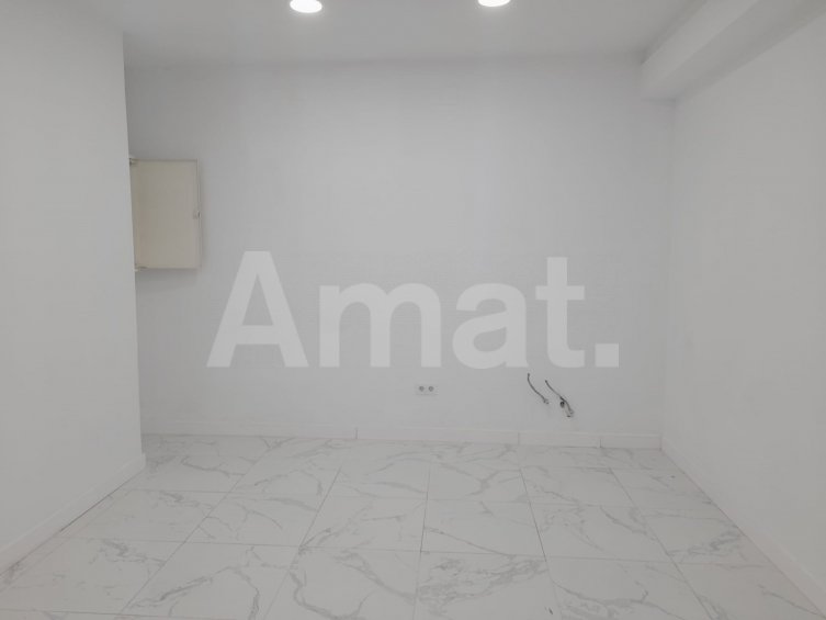 Oportunitat per fer crèixer el teu negoci, al centre -16