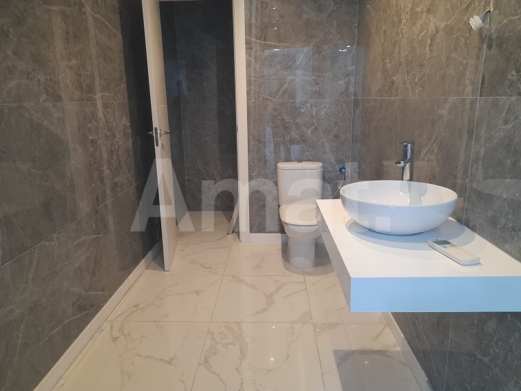 Oportunitat per fer crèixer el teu negoci, al centre -17