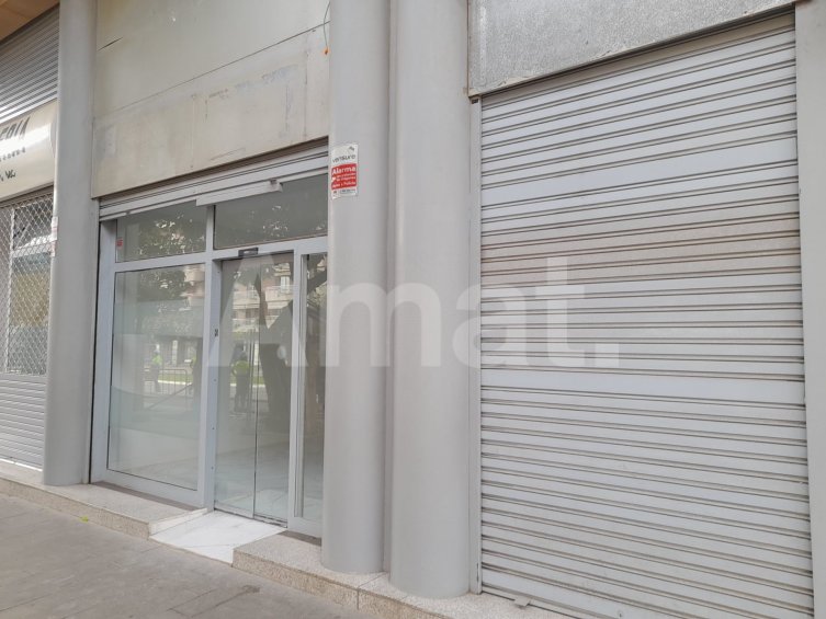 Oportunitat per fer crèixer el teu negoci, al centre -6