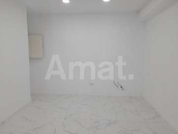 Oportunitat per fer crèixer el teu negoci, al centre -16