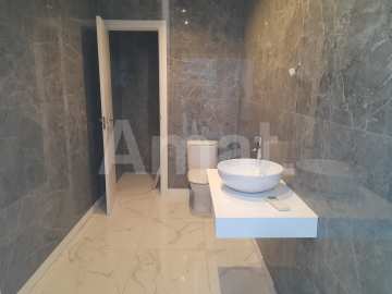 Oportunitat per fer crèixer el teu negoci, al centre -18