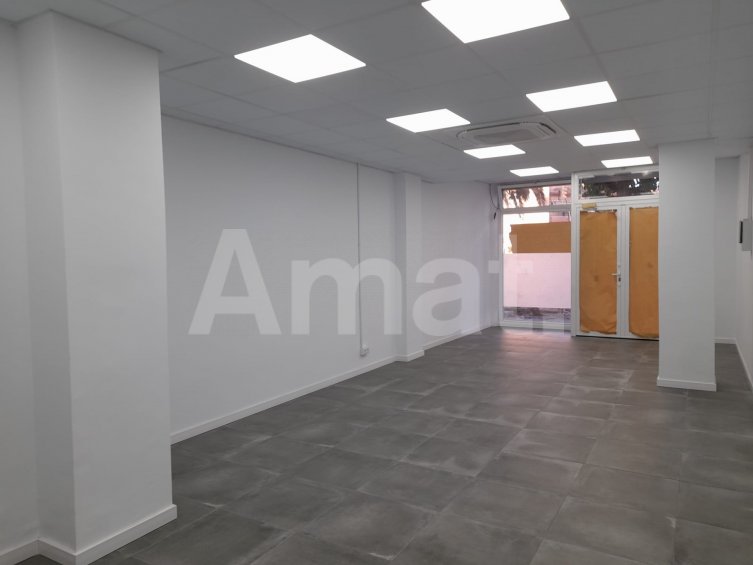 Oportunidad para iniciar tu negocio, en el centro -11