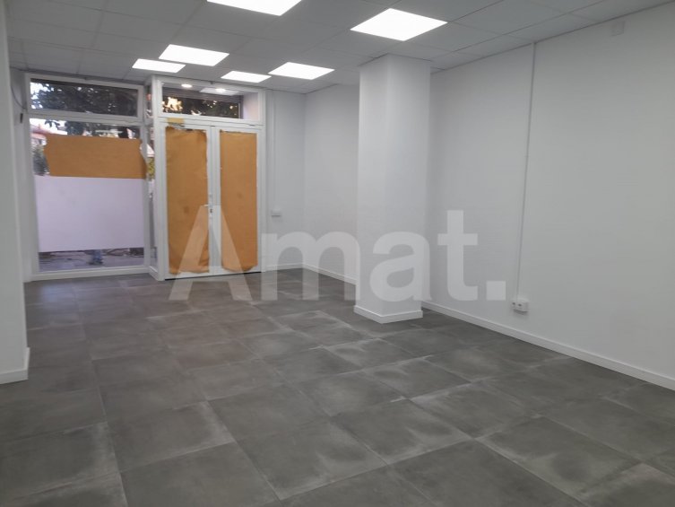 Oportunidad para iniciar tu negocio, en el centro -12