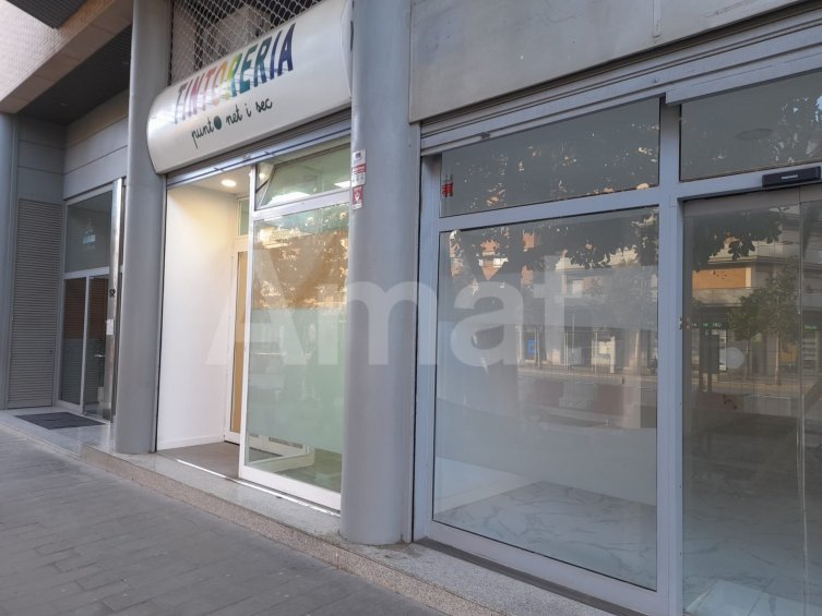 Oportunidad para iniciar tu negocio, en el centro -5