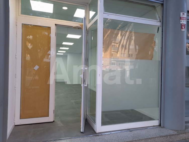 Oportunidad para iniciar tu negocio, en el centro -7