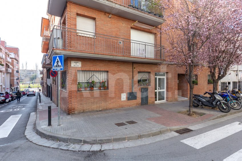 Práctica y accesible planta baja, junto al Monasterio -25