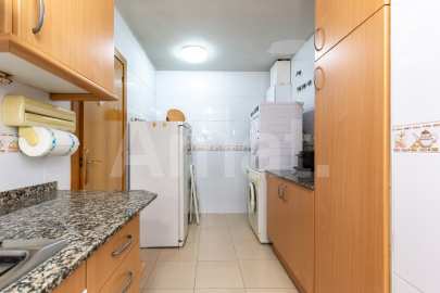 Práctica y accesible planta baja, junto al Monasterio -12