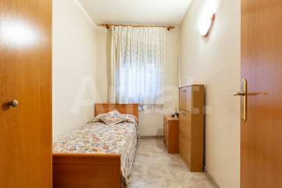 Práctica y accesible planta baja, junto al Monasterio -20