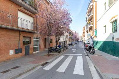 Práctica y accesible planta baja, junto al Monasterio -23