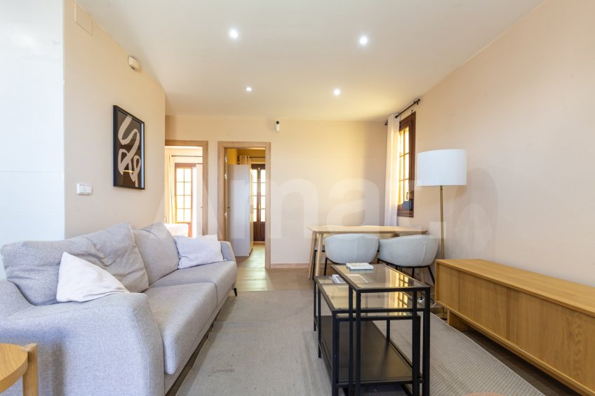 Renovated penthouse with large terrace, in Esquerra Eixample -10