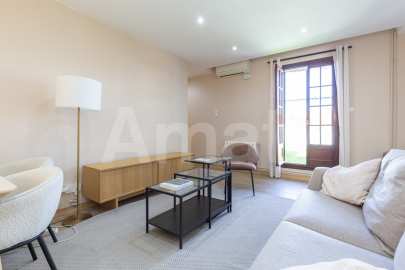 Renovated penthouse with large terrace, in Esquerra Eixample -15