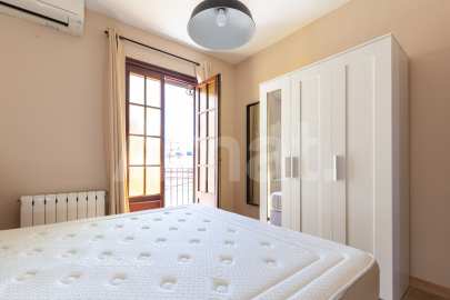 Renovated penthouse with large terrace, in Esquerra Eixample -30