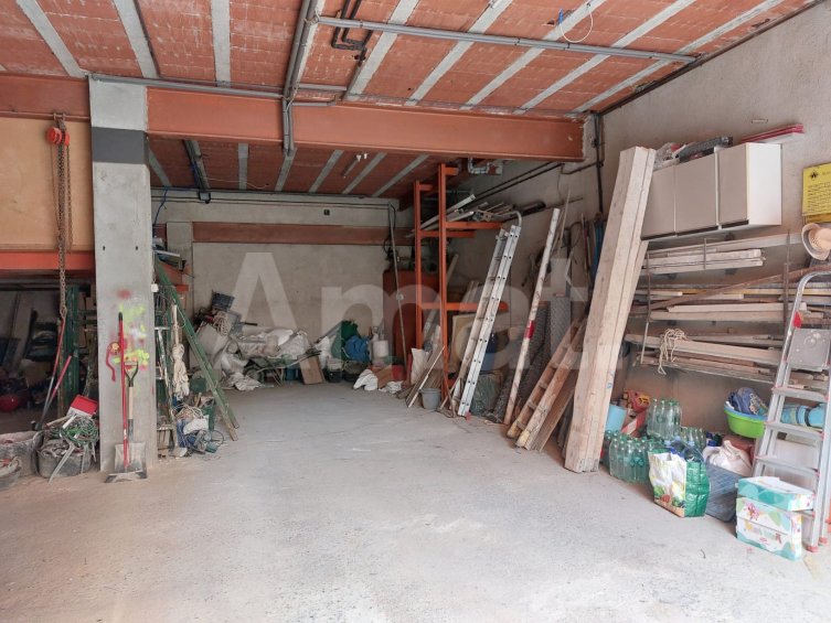 Magnífico local diáfano