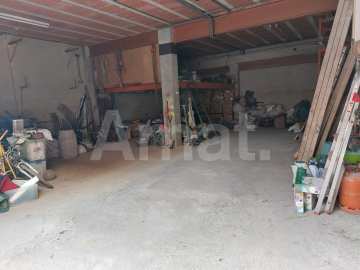 Magnífico local diáfano -4