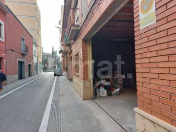 Magnífico local diáfano -8