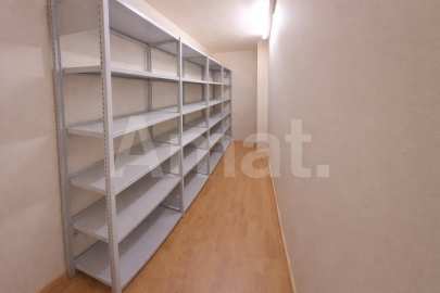 Local en venta en Sant Joan Despí, ideal para tu negocio. -20