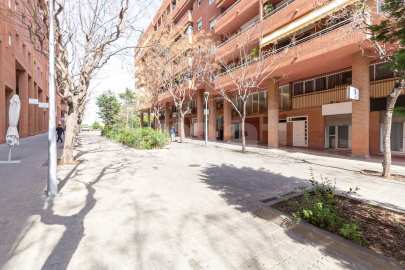 Gran local doble entre Tv3 y Hospital Broggi -27