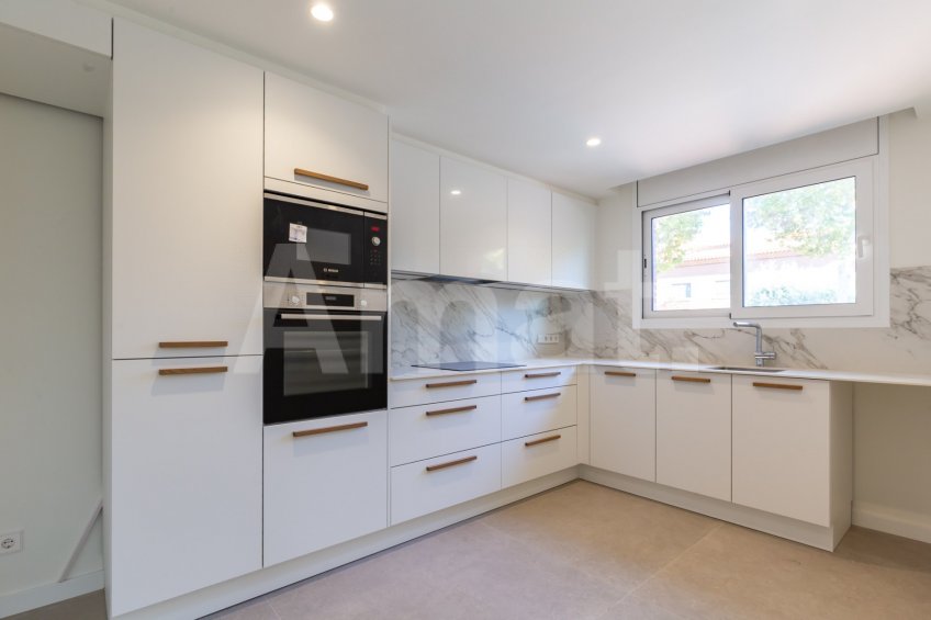 CASTELLBISBAL HOMES - CENTRO -3