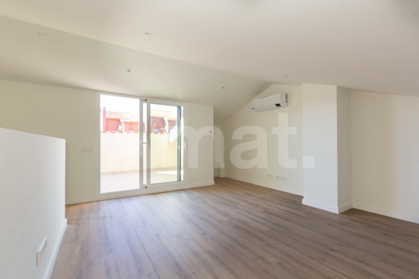 CASTELLBISBAL HOMES - Brand new terraced house, in the center -38