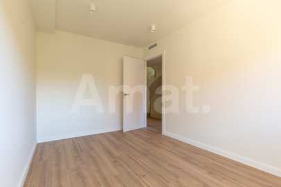 CASTELLBISBAL HOMES - Brand new terraced house, in the center -28