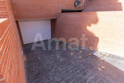 CASTELLBISBAL HOMES - Brand new terraced house, in the center -51