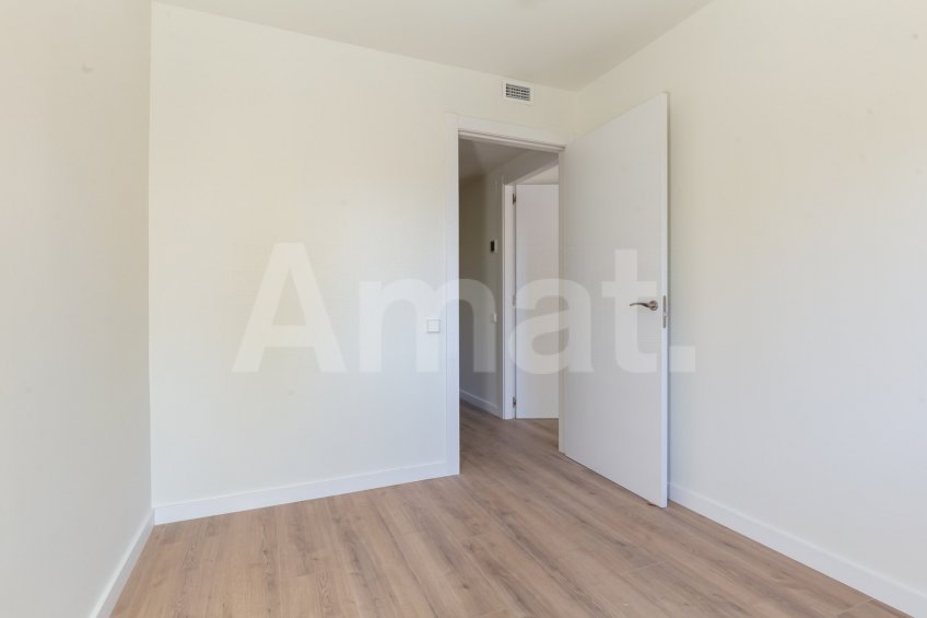 CASTELLBISBAL HOMES - Brand new terraced house, in the center -24