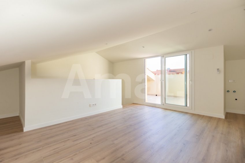 CASTELLBISBAL HOMES - Brand new terraced house, in the center -37