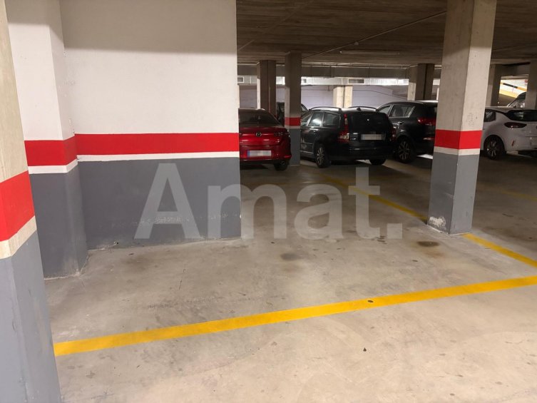 Parking space for sale in the city center -3