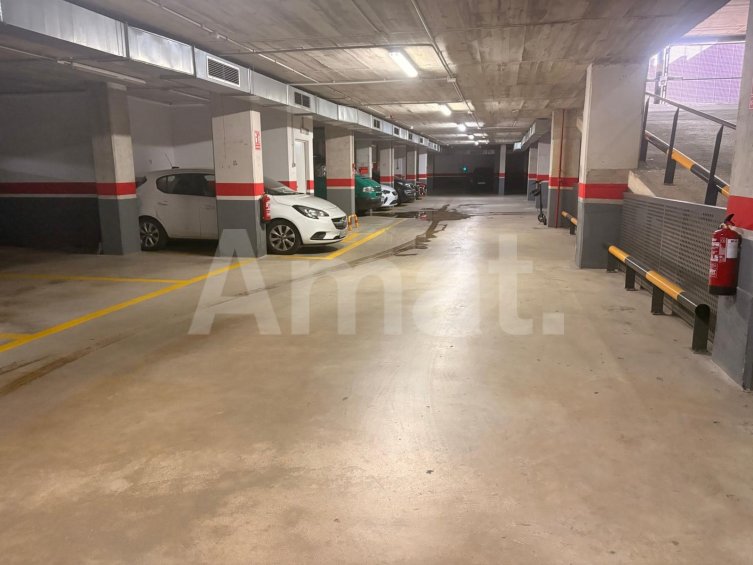 Parking space for sale in the city center -11