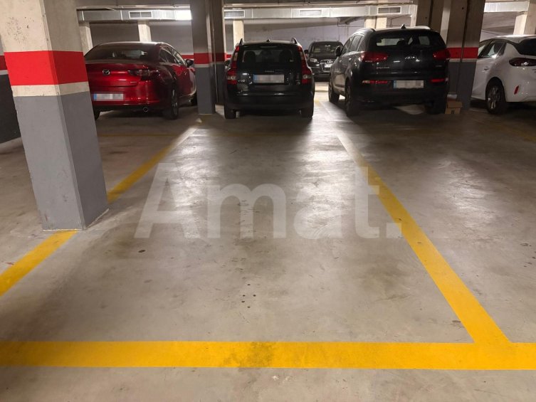 Parking space for sale in the city center -7
