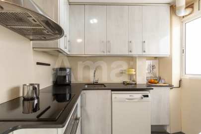 Bright and renovated flat, in El Guinardó -12