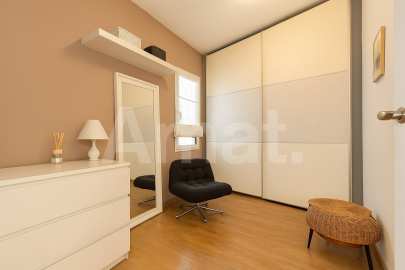 Bright and renovated flat, in El Guinardó -19