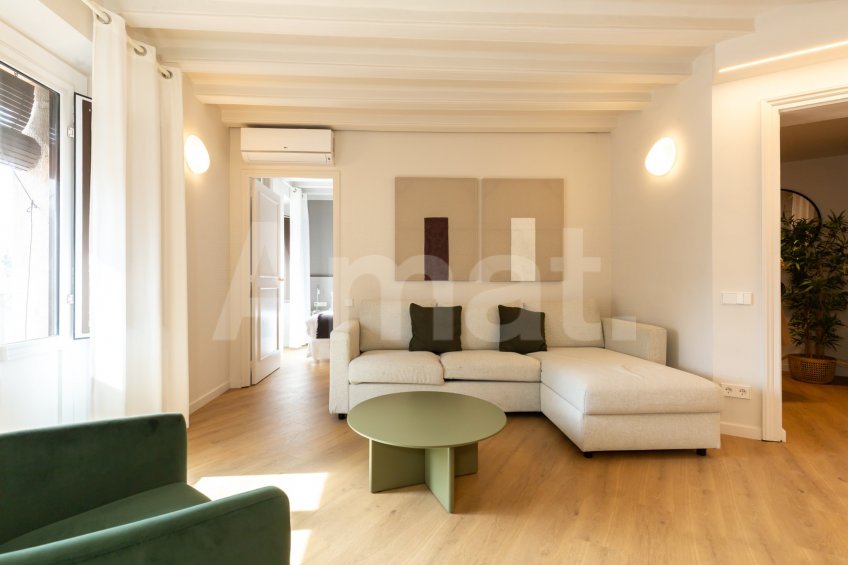 1840 APARTMENTS– Piso reformado y amueblado con 3 dorm. y piscina -27