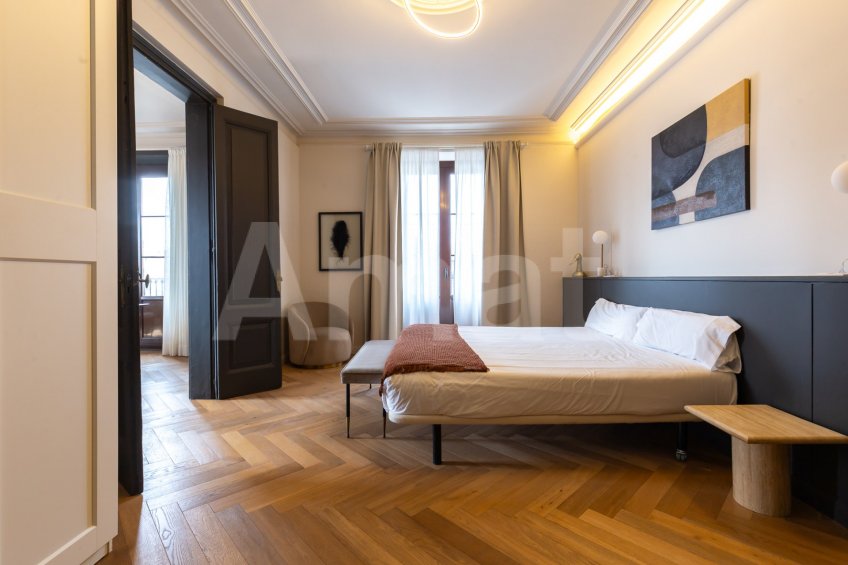 Pis reformat i moblat amb 2 dorm. i piscina -3