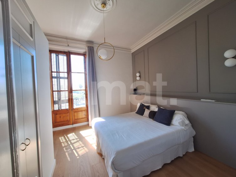 1840 APARTMENTS– Piso reformado y amueblado con 2 dorm. y piscina -18