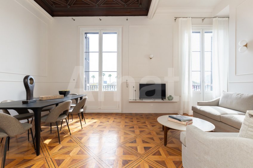1840 APARTMENTS– Pis reformat i moblat de 2 dorm. amb piscina -15