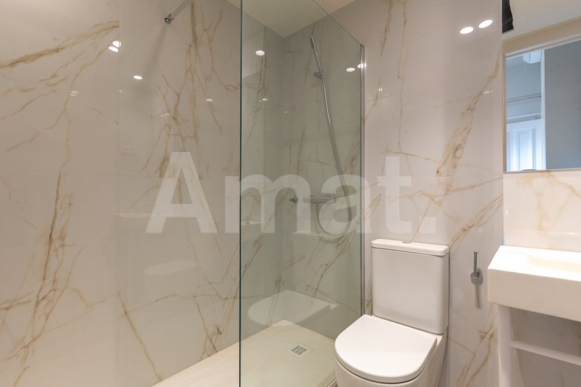 1840 APARTMENTS– Pis reformat i moblat de 2 dorm. amb piscina -19