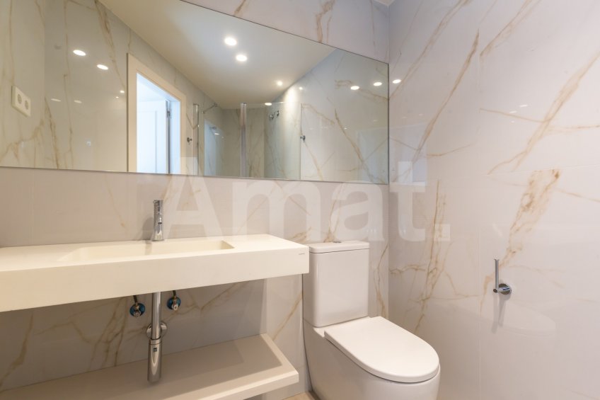 1840 APARTMENTS– Pis reformat i moblat de 2 dorm. amb piscina -21