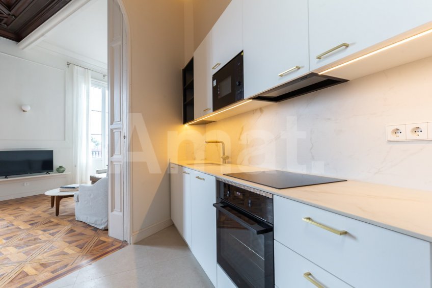 1840 APARTMENTS– Pis reformat i moblat de 2 dorm. amb piscina -5