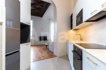 1840 APARTMENTS– Pis reformat i moblat de 2 dorm. amb piscina -6