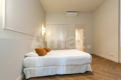 1840 APARTMENTS– Piso reformado y amueblado con 2 dorm.  con piscina -17