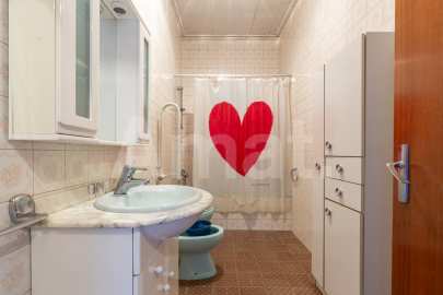 Casa unifamiliar con jardín, a reformar, al lado de la Biblioteca -21