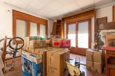 Casa unifamiliar con jardín, a reformar, al lado de la Biblioteca -30