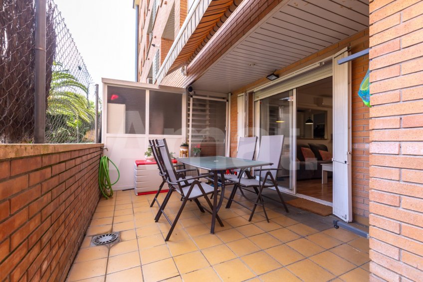 Planta baja con terraza, en Can Alzamora -2