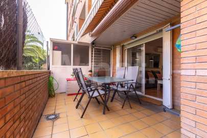 Planta baja con terraza, en Can Alzamora -2