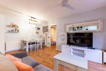 Planta baja con terraza, en Can Alzamora -9