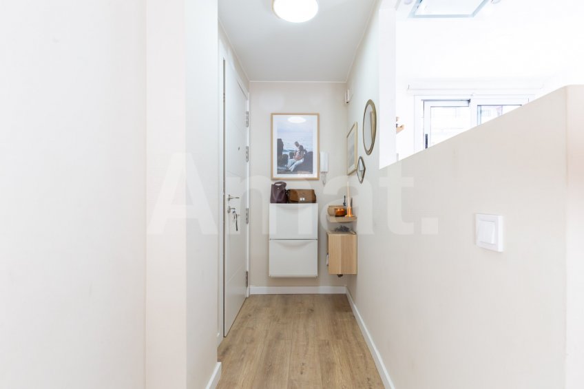 Ático dúplex con terraza y reformado, en el centro -5