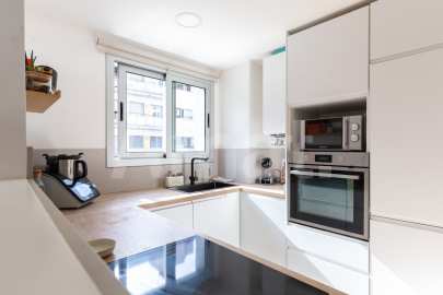 Ático dúplex con terraza y reformado, en el centro -15