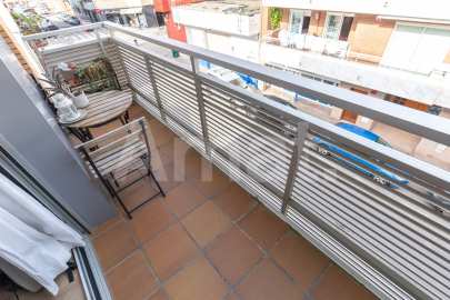 Ático dúplex con terraza y reformado, en el centro -18