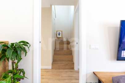 Ático dúplex con terraza y reformado, en el centro -21